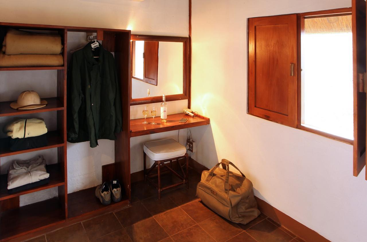 Nkwazi Lake Lodge Pongola Ngoại thất bức ảnh